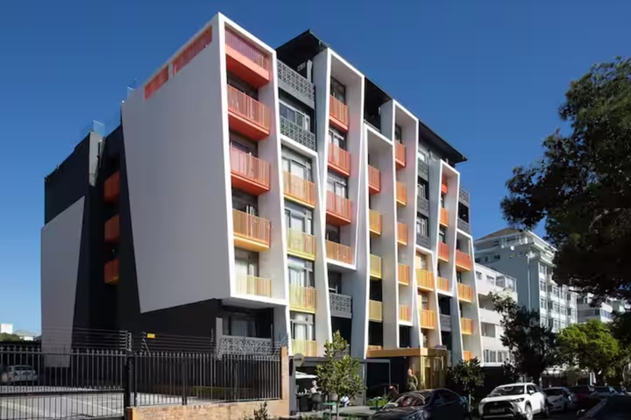 1 Bedroom Property for Sale in Sea Point Western Cape